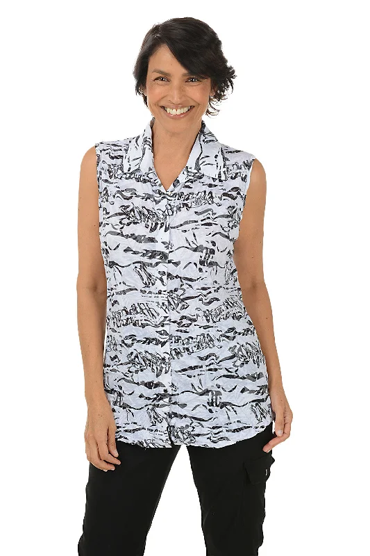 Women's Blouse with Low CollarSand Dunes Sleeveless Button-Front Crinkle Top