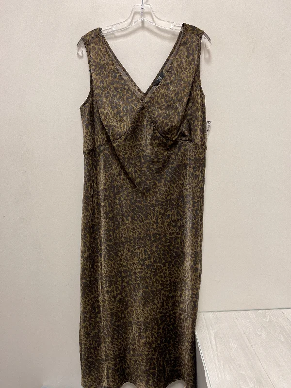 Women's Low Collar DressesDress Casual Maxi By Terra & Sky In Animal Print, Size: Xl