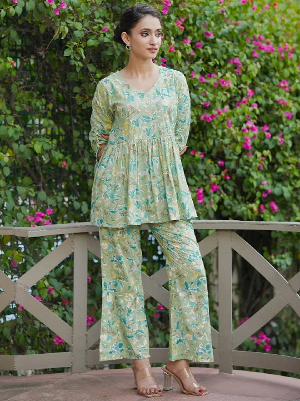 Women's Jumpsuits with Rounded CollarGreen Printed Cotton Blend Co-Ords