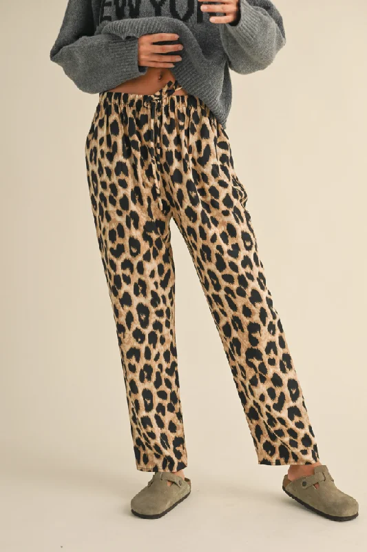 Women's Jodhpurs with V-Shaped HemGalleria Cheetah Lounge Pants