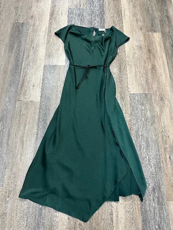 Women's Low-Neck DressesDress Casual Maxi By Dress Forum In Green, Size: M