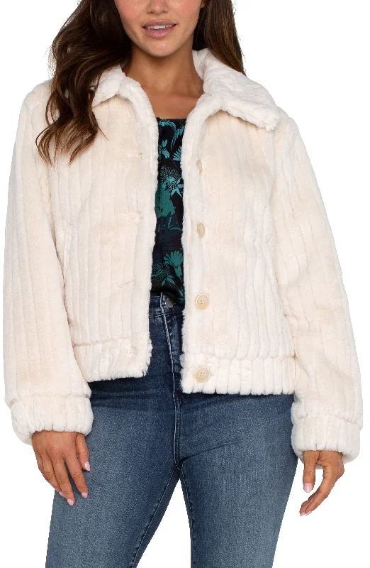 Women's Jodhpurs with U-Shaped NeckFAUX FUR TRUCKER JACKET